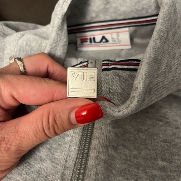 ***NEW Fila Heather Grey VELOUR Track Jacket with logo and weighted zipper (M) - Picture 7 of 16